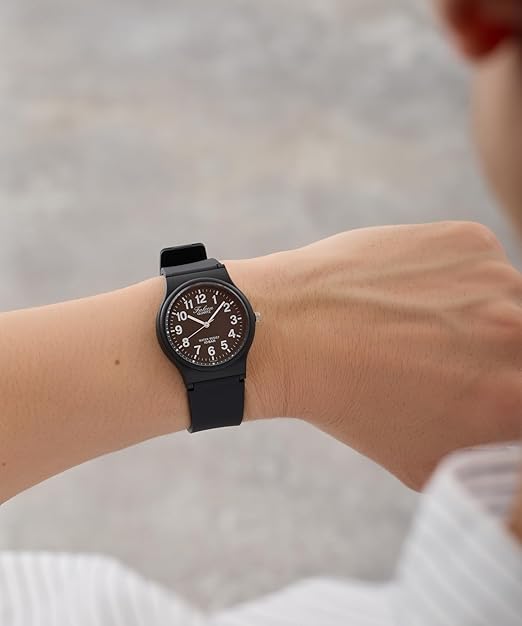 [シチズン Q&Q] 腕時計 アナログ 10気圧防水 ウレタンベルト VP46-859 メンズ ブラック ブルー