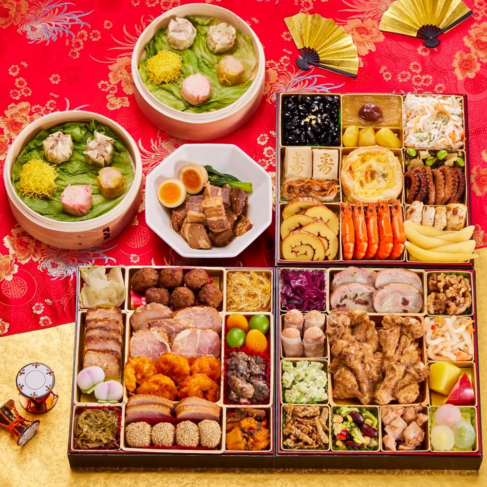 （12月30日着）板前魂琥珀 おせち 特大8.5寸重箱 和洋中 三段重 5人前 45品目