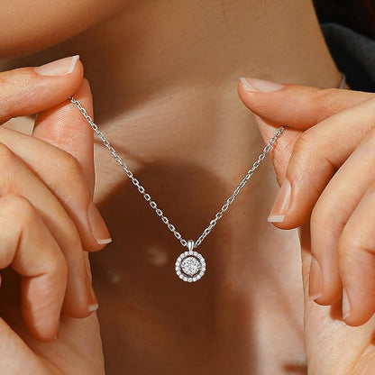 [MomentWish] ダンシングストーン ネックレス レディース 0.5-1 カラット モアサナイト ペンダント シルバーネックレス人気ブランド チェーン 誕生日 記念日 プレゼント（長40cm＋アジャスター5cm） 華奢ギフトボックス付け