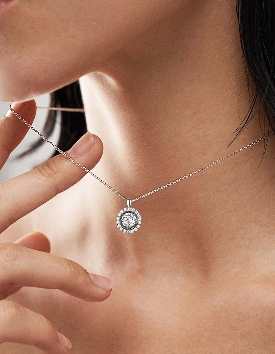 [MomentWish] ダンシングストーン ネックレス レディース 0.5-1 カラット モアサナイト ペンダント シルバーネックレス人気ブランド チェーン 誕生日 記念日 プレゼント（長40cm＋アジャスター5cm） 華奢ギフトボックス付け