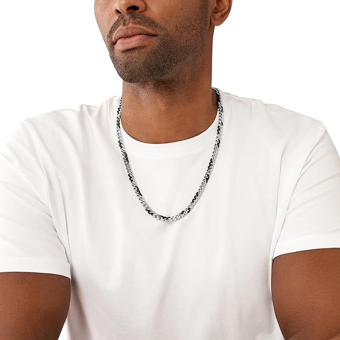 Diesel（ディーゼル）ステンレス製チェーンネックレス メンズ